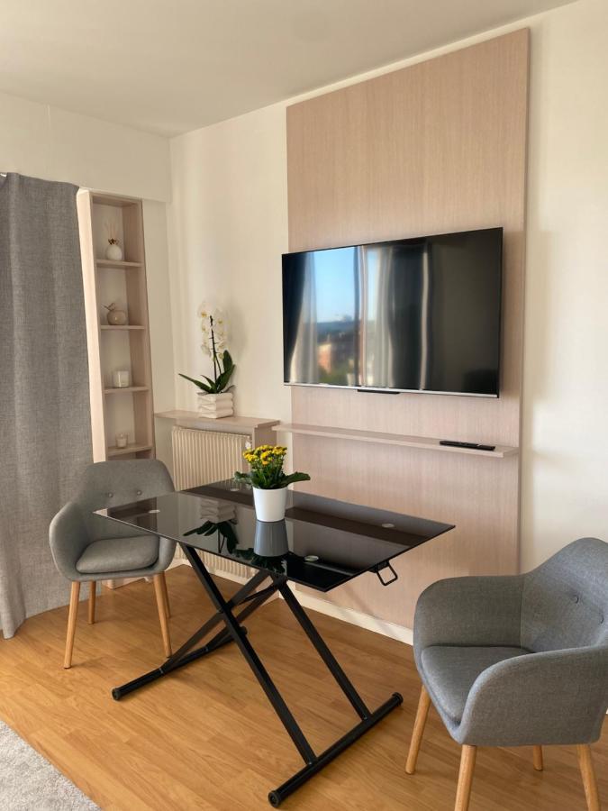 Panoramic View Studio - 15 Min From Paris 주앵빌르퐁 외부 사진